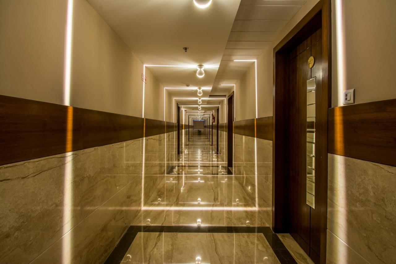 The Capital Hotel Guntūr 外观 照片