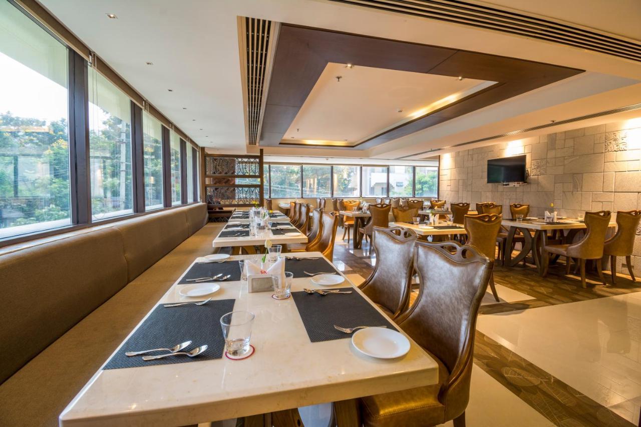 The Capital Hotel Guntūr 外观 照片